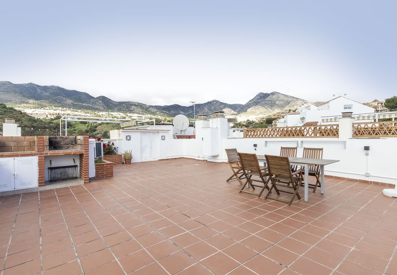 Apartamento en Benalmádena - Benalmadena Sunset Rooftop by Alfresco Stays