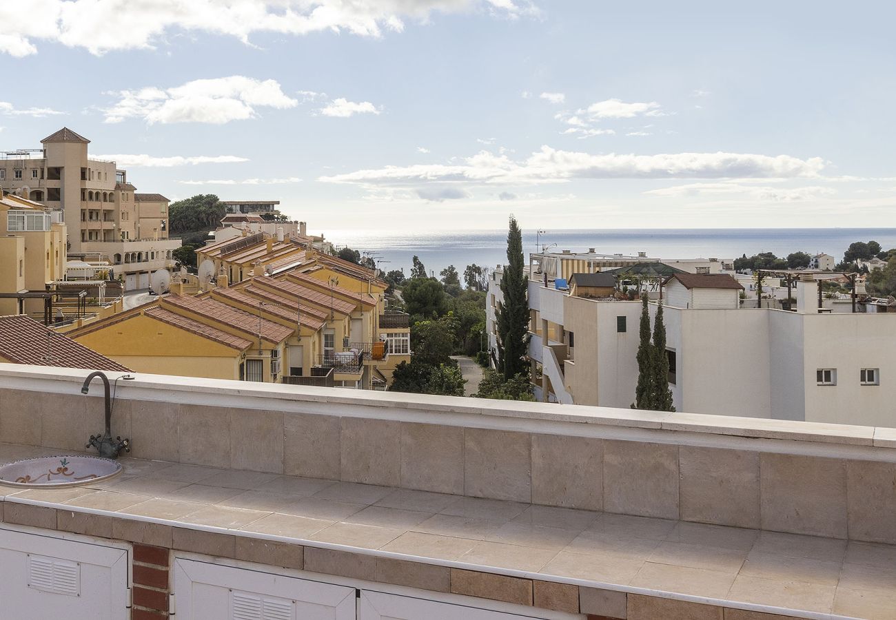 Apartamento en Benalmádena - Benalmadena Sunset Rooftop by Alfresco Stays