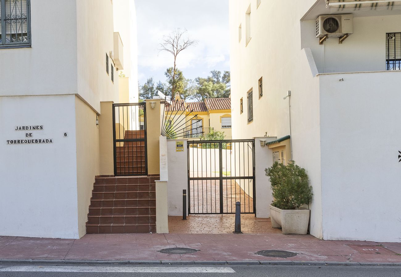 Apartamento en Benalmádena - Benalmadena Sunset Rooftop by Alfresco Stays