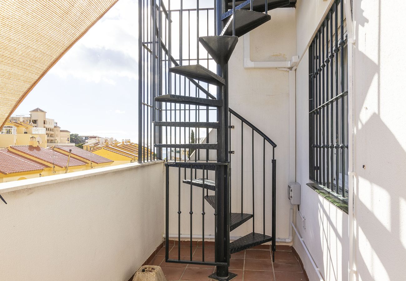 Apartamento en Benalmádena - Benalmadena Sunset Rooftop by Alfresco Stays