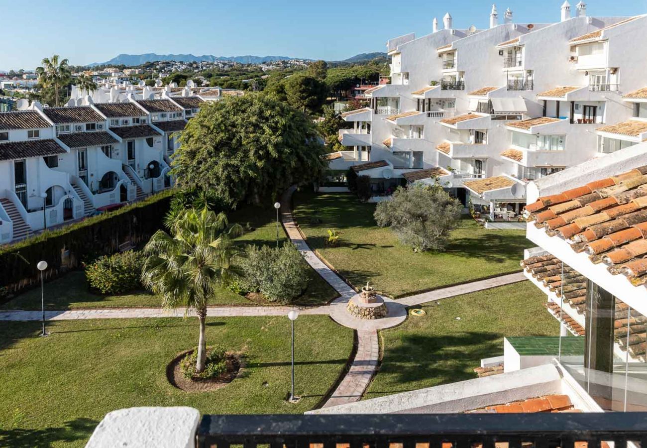 Apartment in Mijas Costa - Calahonda Seafront by Alfresco Stays