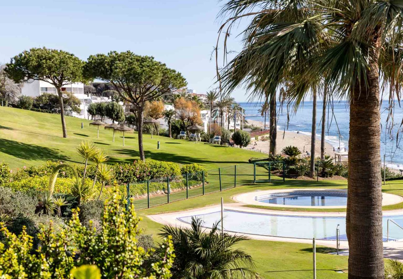 Apartment in Marbella - Casa Eliseo - Frontline Beach by Alfresco Stays